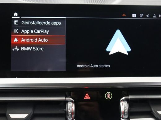 BMW 3 Serie 318i Luxury Line | Sportstoelen | Leder | Carplay | Live Cockpit | Sfeerverlichting | Trekhaak | ... ActivLease financial lease