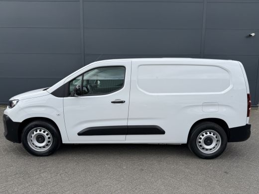 Citroën &euml;-Berlingo 136 L2 50 kWh (Camera - Parkeersensoren V+A - Laadruimte betimmering - Navigatie - Apple Carplay ... ActivLease financial lease