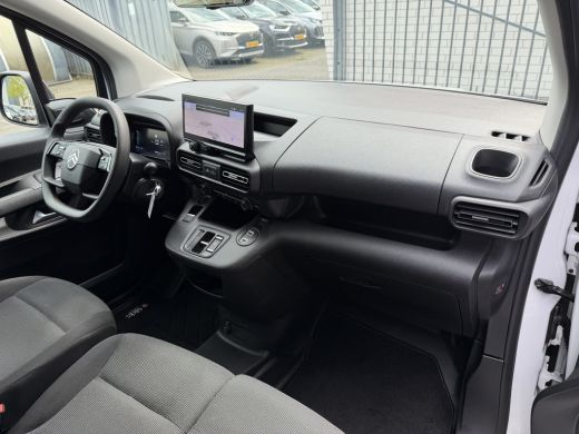Citroën &euml;-Berlingo 136 L2 50 kWh (Camera - Parkeersensoren V+A - Laadruimte betimmering - Navigatie - Apple Carplay ... ActivLease financial lease