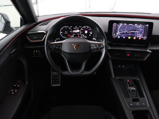 CUPRA Leon 1.4 e-Hybrid VZ Business | 245pk | SOH 92% | Trekhaak | Carplay | Adaptive cruise | Sportstoelen ... ActivLease financial lease