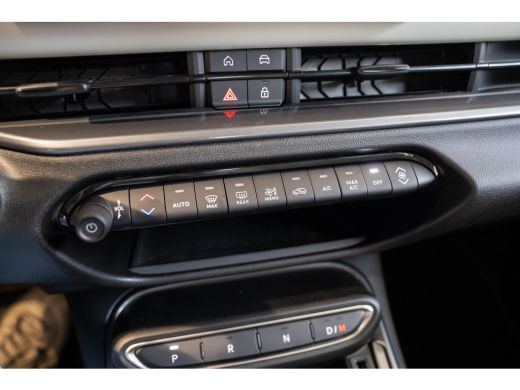 Fiat 600 1.2 Hybrid 145PK La Prima | 8 Jaar Garantie | Climate Controle | Apple Carplay & Android Auto | C... ActivLease financial lease