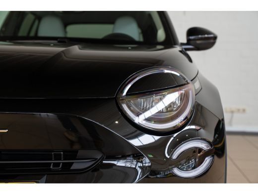 Fiat 600 1.2 Hybrid 145PK La Prima | 8 Jaar Garantie | Climate Controle | Apple Carplay & Android Auto | C... ActivLease financial lease