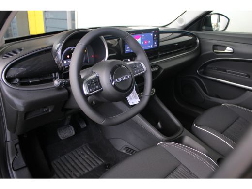 Fiat 600 1.2 Hybrid Urban | 8 Jaar garantie | LED | Cruise control | Apple Carplay/ Android Auto | ActivLease financial lease