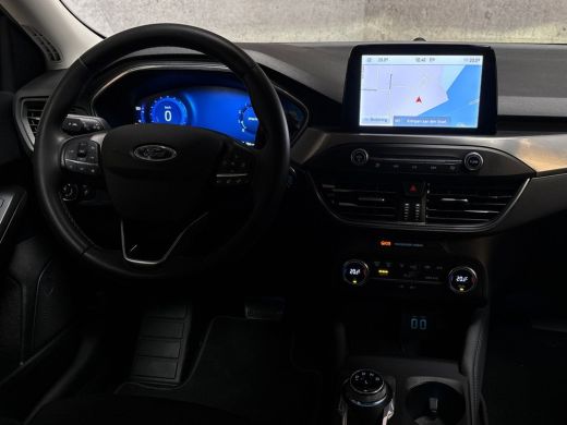Ford Focus 1.0 EcoBoost Titanium X Automaat (VIRTUAL COCKPIT, APPLE CARPLAY, GROOT NAVI, KEYLESS, CAMERA, SP... ActivLease financial lease
