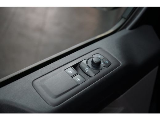 Ford Transit Custom 320 2.0 TDCI L2H1 Trend ActivLease financial lease