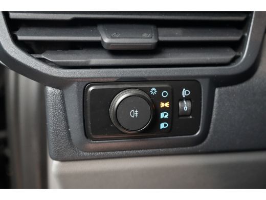 Ford Transit Custom 320 2.0 TDCI L2H1 Trend ActivLease financial lease