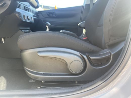 Hyundai i20 1.0 T-GDI Comfort | Uit voorraad leverbaar ! | Achteruitrijcamera | Dodehoekdetectie | Cruise Con... ActivLease financial lease