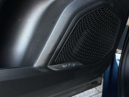 Lynk & Co 01 1.5 261PK | 360 camera | Pano | Memory | Adap. Cruise ActivLease financial lease