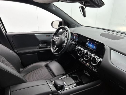 Mercedes-Benz B-Klasse 250 e Business Line CAMERA | NAVI & CARPLAY | STOF-LEDER ActivLease financial lease
