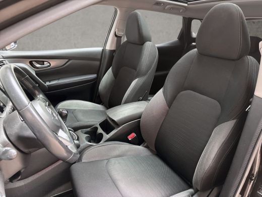 Nissan QASHQAI 1.2 N-Connecta (PANORAMADAK, NAVIGATIE, 360 CAMERA, GETINT GLAS, KEYLESS, SPORTSTOELEN, CRUISE, P... ActivLease financial lease