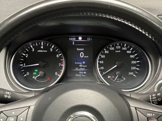 Nissan QASHQAI 1.2 N-Connecta (PANORAMADAK, NAVIGATIE, 360 CAMERA, GETINT GLAS, KEYLESS, SPORTSTOELEN, CRUISE, P... ActivLease financial lease