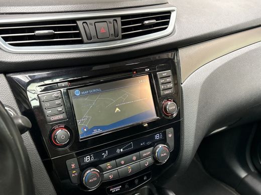 Nissan QASHQAI 1.2 N-Connecta (PANORAMADAK, NAVIGATIE, 360 CAMERA, GETINT GLAS, KEYLESS, SPORTSTOELEN, CRUISE, P... ActivLease financial lease