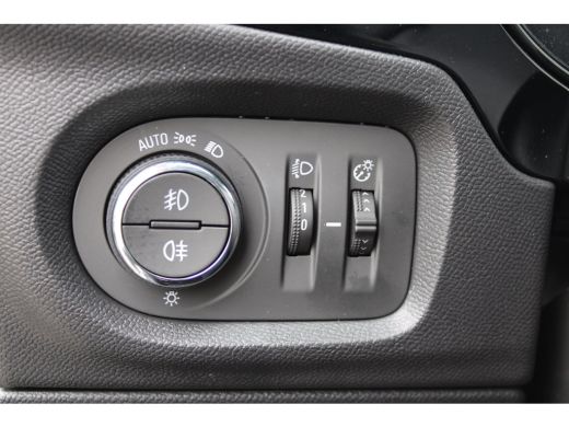 Opel Corsa Edition Hybrid 110pk Automaat / Navigatie via Carplay / Camera / Parkeersensoren / Dodehoek / Air... ActivLease financial lease