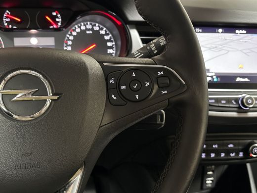 Opel Crossland X X 1.2 Turbo Sport (APPLE CARPLAY, GROOT NAVI, STUUR/STOELVERWARMING, GETINT GLAS, SPORTSTOELEN, L... ActivLease financial lease