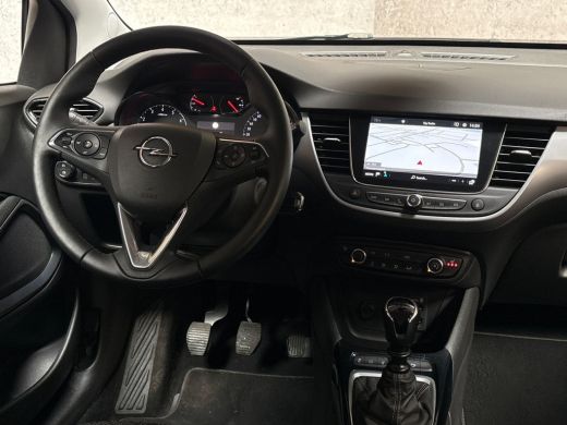 Opel Crossland X X 1.2 Turbo Sport (APPLE CARPLAY, GROOT NAVI, STUUR/STOELVERWARMING, GETINT GLAS, SPORTSTOELEN, L... ActivLease financial lease