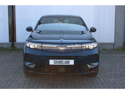 Opel Grandland 1.6 Turbo Plug-in-Hybrid Ultimate / Trekhaak / LEDER / Navigatie / 360 Camera / Panoramadak / Par... ActivLease financial lease