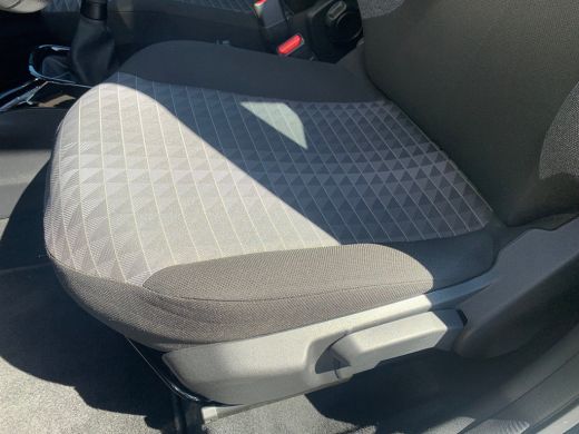 Peugeot 108 1.0 e-VTi Allure Airco | AppleCarplay | Android Auto | Camera | Chroom | DAB | LMV 15" | ActivLease financial lease