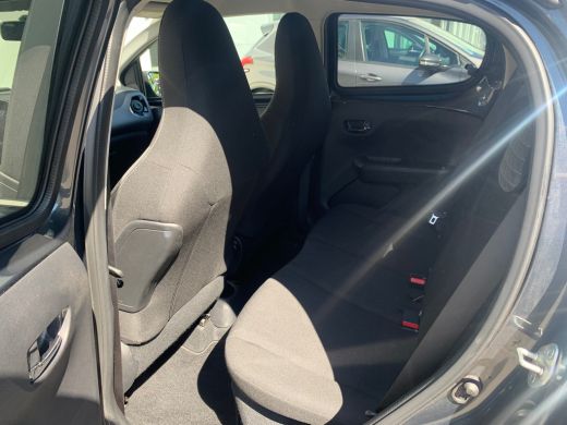 Peugeot 108 1.0 e-VTi Allure Airco | AppleCarplay | Android Auto | Camera | Chroom | DAB | LMV 15" | ActivLease financial lease