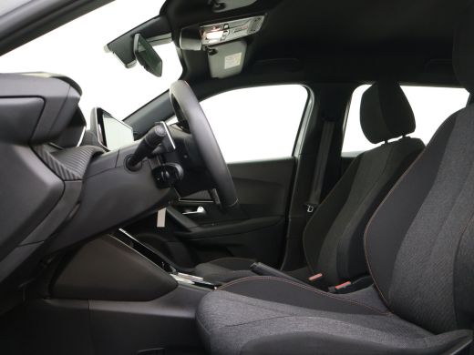 Peugeot 2008 1.2 Hybrid 145 Style Carplay | Parkeersensoren | LED | Cruise Control | Climate Control | DAB | B... ActivLease financial lease