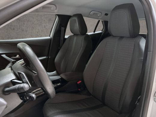 Peugeot 2008 1.2 PureTech Allure Sport 131Pk Automaat (VIRTUAL COCKPIT, APPLE CARPLAY, GROOT NAVI, 360 CAMERA,... ActivLease financial lease