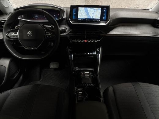 Peugeot 2008 1.2 PureTech Allure Sport 131Pk Automaat (VIRTUAL COCKPIT, APPLE CARPLAY, GROOT NAVI, 360 CAMERA,... ActivLease financial lease
