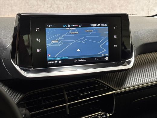 Peugeot 208 1.2 PureTech Sport (APPLE CARPLAY, NAVIGATIE, CRUISE, SPORTSTOELEN, LANE ASSIST, BLUETOOTH, NIEUW... ActivLease financial lease