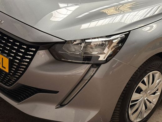 Peugeot 208 1.2 PureTech Sport (APPLE CARPLAY, NAVIGATIE, CRUISE, SPORTSTOELEN, LANE ASSIST, BLUETOOTH, NIEUW... ActivLease financial lease