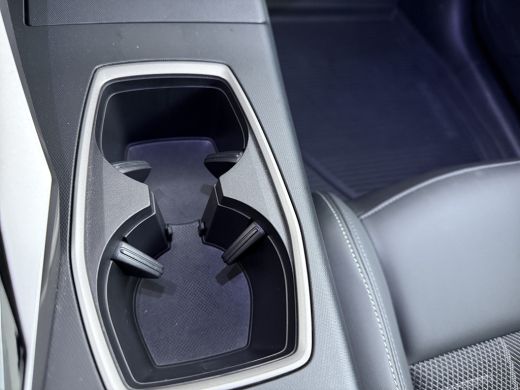 Peugeot 5008 1.2 HYBRID 145PK 7-ZITS GT AUTOMAAT | 2 stoelen op derde rij | Achteruitrijcamera | Afwijkende da... ActivLease financial lease