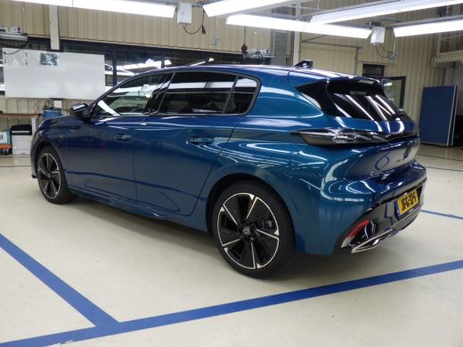 Peugeot e-308 GT Avantage EV 54 kWh | Navigatie | Achteruitrijcamera | Adaptive Cruise | Climate Control | !! ActivLease financial lease
