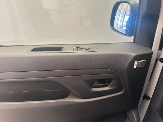 Peugeot Expert 2.0 BlueHDi 180 S&S L2 Camera | Stoelverwarming | Carplay | Ingerichte Laadruimte | Airco | Cruis... ActivLease financial lease