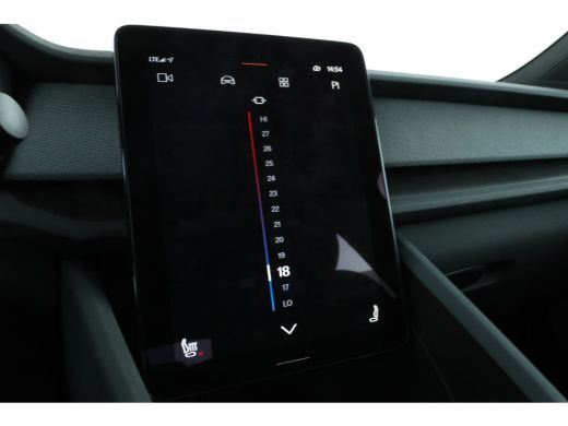 Polestar 2 Standard Range Single Motor 64kWh Digital Dash, Adaptive Cruise Control, Pilot Assist ActivLease financial lease