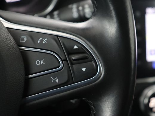 Renault Kadjar 1.3 TCe Intens | Automaat | Trekhaak | Carplay | Camera | Half leder | Keyless | Full LED | Navig... ActivLease financial lease