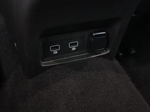 Renault Kadjar 1.3 TCe Intens | Automaat | Trekhaak | Carplay | Camera | Half leder | Keyless | Full LED | Navig... ActivLease financial lease