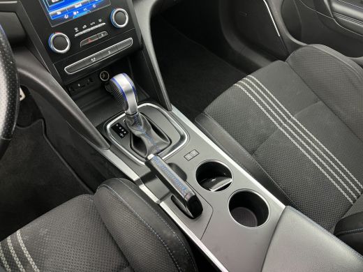 Renault M&eacute;gane Estate Estate 1.6 TCe GT Aut. *FULL-LED | NAVI-FULLMAP | BOSE-SOUND | DIGI-COCKPIT | SPORT-SEATS | SHIFT... ActivLease financial lease