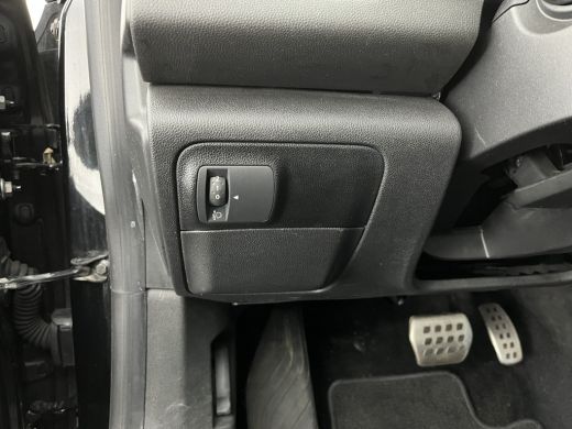 Renault M&eacute;gane Estate Estate 1.6 TCe GT Aut. *FULL-LED | NAVI-FULLMAP | BOSE-SOUND | DIGI-COCKPIT | SPORT-SEATS | SHIFT... ActivLease financial lease