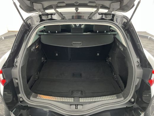 Renault M&eacute;gane Estate Estate 1.6 TCe GT Aut. *FULL-LED | NAVI-FULLMAP | BOSE-SOUND | DIGI-COCKPIT | SPORT-SEATS | SHIFT... ActivLease financial lease