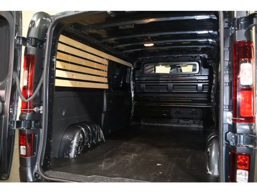 Renault Trafic 2.0 Blue dCi 170pk L2 H1 Automaat Airco Navigatie ActivLease financial lease