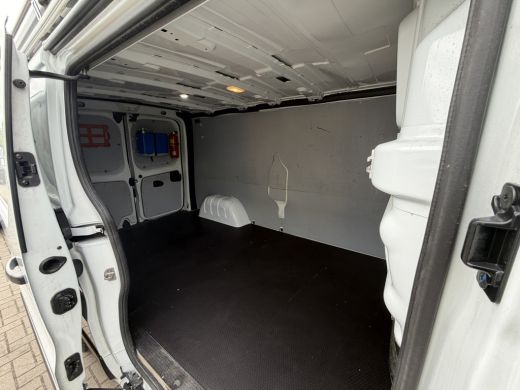 Renault Trafic 2.0 dCi 130 PK EURO 6 T30 L2H1 Work Edition CarPlay/trekhaak/cruise control ActivLease financial lease