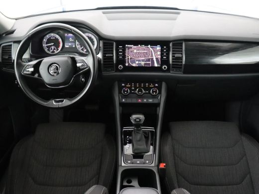 Skoda Kodiaq 1.5 TSI Style | Trekhaak | Stoelverwarming | Carplay | Sfeerverlichting | Memory | Keyless | Full... ActivLease financial lease