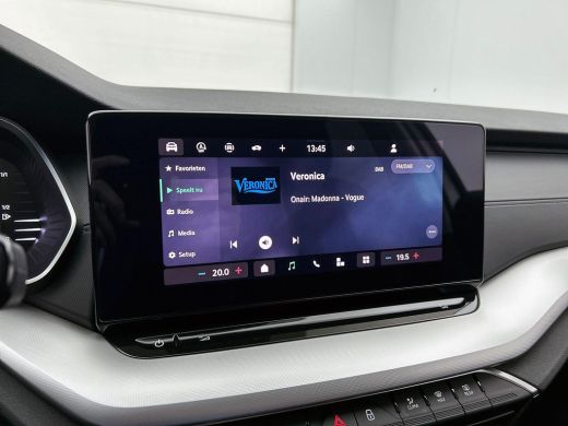 Skoda Octavia Combi 1.5 TSI MHEV Business Edition CAMERA | CARPLAY-NAV | EL-ACHTERKLEP ActivLease financial lease