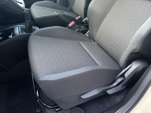 Suzuki Swift 1.2 Select Smart Hybrid | Nieuw | Direct uit voorraad leverbaar | Apple Carplay & Android Auto | ... ActivLease financial lease