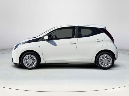 Toyota Aygo 1.0 VVT-i x-play | Binnenkort verwacht | ActivLease financial lease