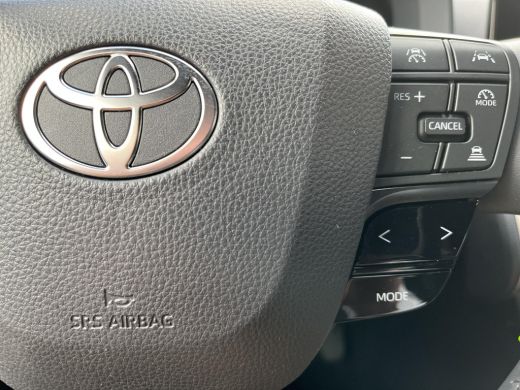 Toyota C-HR 2.0 Plug-in Hybrid 220 Executive | Two -tone lak | Carplay | Sfeerverlichting | 19 inch LM-velgen... ActivLease financial lease