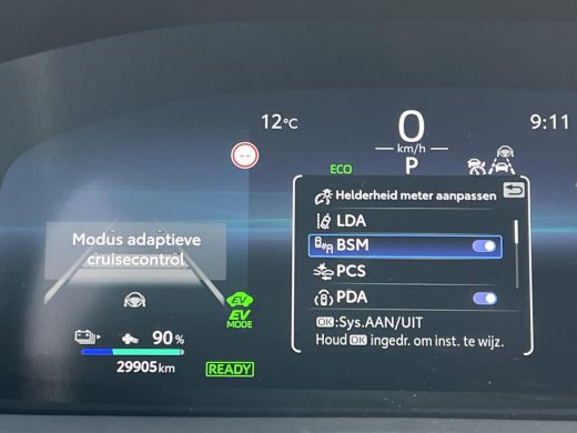 Toyota C-HR 2.0 Plug-in Hybrid 220 Executive | Two -tone lak | Carplay | Sfeerverlichting | 19 inch LM-velgen... ActivLease financial lease