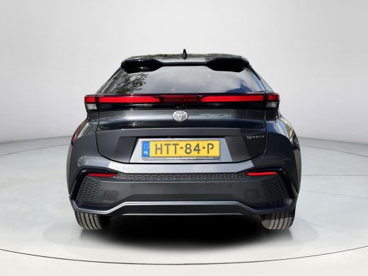 Toyota C-HR 2.0 Plug-in Hybrid 220 Executive | Two -tone lak | Carplay | Sfeerverlichting | 19 inch LM-velgen... ActivLease financial lease