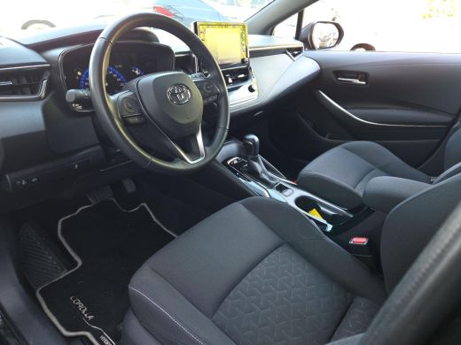 Toyota Corolla 1.8 Hybrid Active | Apple CarPlay | Navigatie | Parkeersensoren | Rijklaar incl. garantie | ActivLease financial lease