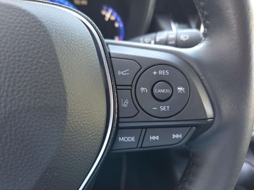 Toyota Corolla 1.8 Hybrid Active | Apple CarPlay | Navigatie | Parkeersensoren | Rijklaar incl. garantie | ActivLease financial lease