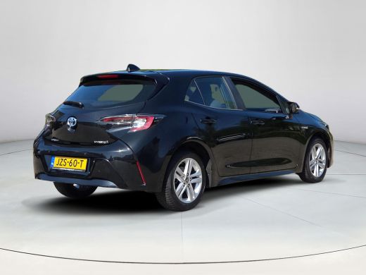 Toyota Corolla 1.8 Hybrid Active | Apple CarPlay | Navigatie | Parkeersensoren | Rijklaar incl. garantie | ActivLease financial lease