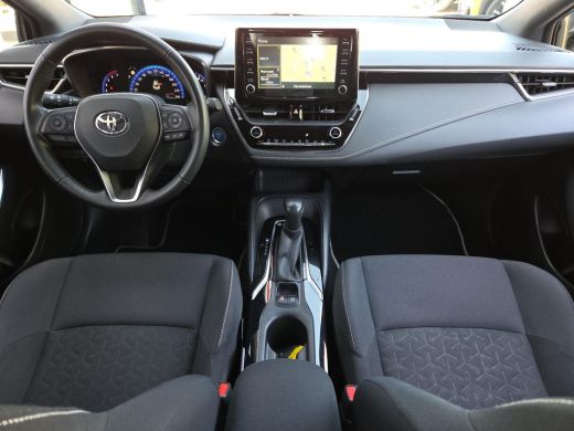 Toyota Corolla 1.8 Hybrid Active | Apple CarPlay | Navigatie | Parkeersensoren | Rijklaar incl. garantie | ActivLease financial lease