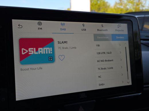 Toyota Yaris 1.5 Hybrid GR Sport | JBL Audio | Navigatie | Blindspot | Stoelverwarming | Rijklaar incl. garant... ActivLease financial lease